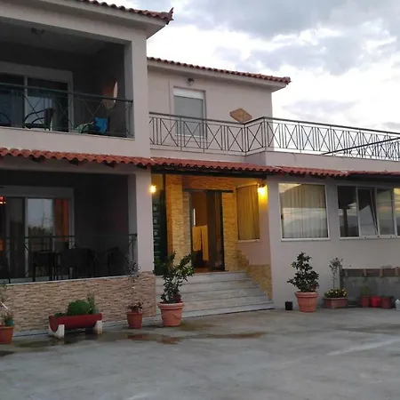 Avantis * Perivolia (Evia)